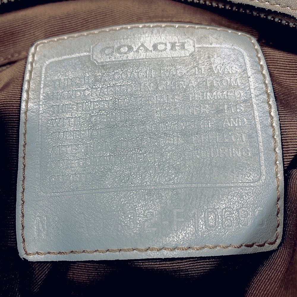 Cream Coach Bag - Picture 2 of 13